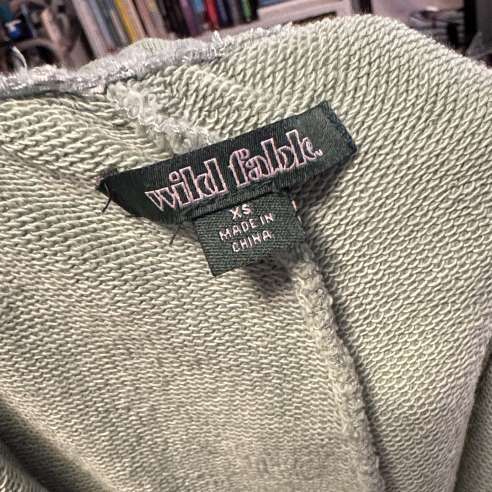 Wild fable -Green Flared sweat Pants- size XS - Picture 3 of 3